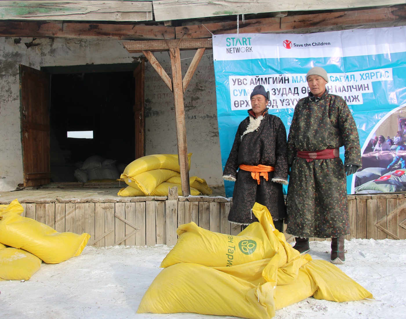 Save the Children delivers humanitarian aid to Dzud-affected families ...
